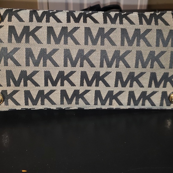 Michael Khors shoulder bag - Picture 3 of 7